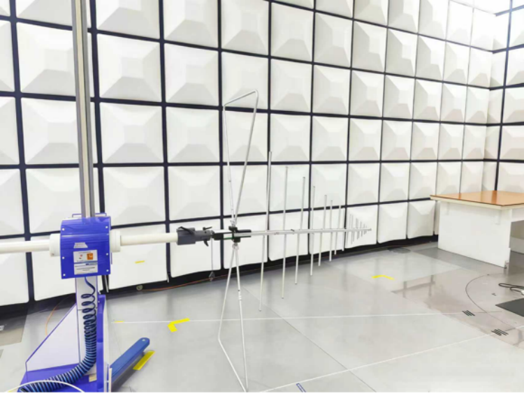 微波輻射防護(hù)服屏蔽性能測試儀